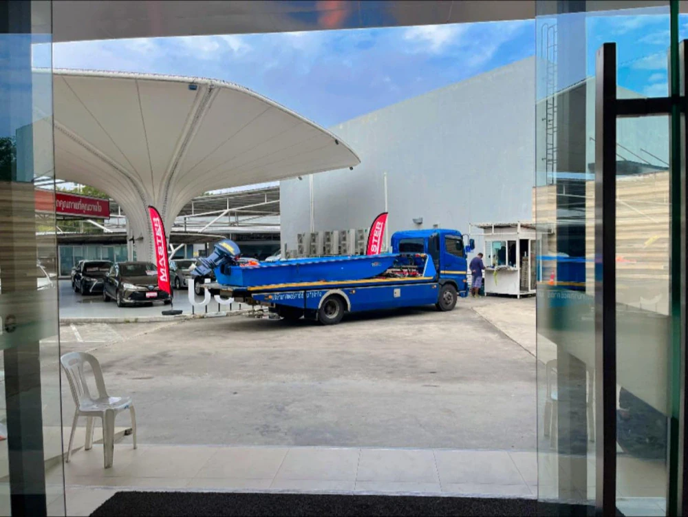 Delivering Care and Support to Flood-Affected Communities in Hat Yai District